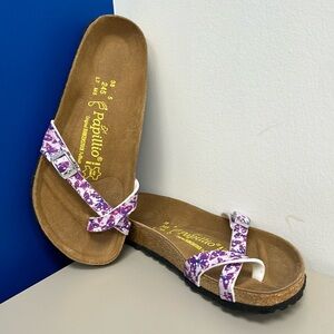 Brand new! BIRKENSTOCK PURPLE leather Print strappy sandals
